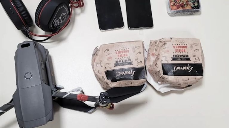 1af496f5-68b7-4e18-bec4-3615c88d0053 L’utilisation de drones pour livraisons illégales en prison : un phénomène en pleine expansion