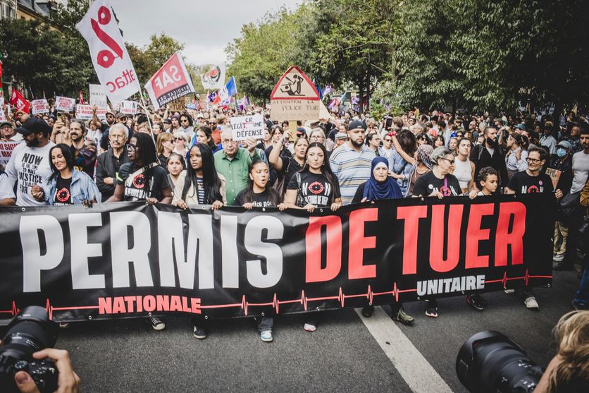 FRANCE-POLICE-DEMONSTRATION-JUSTICE-PARIS Débat sur la présomption de légitime défense pour les policiers