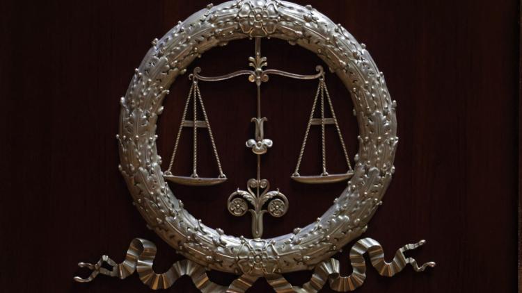 1fd0ee7e-8007-4030-88ee-66cd637edf3d Un adolescent contesté la décision disciplinaire de son collège devant la justice
