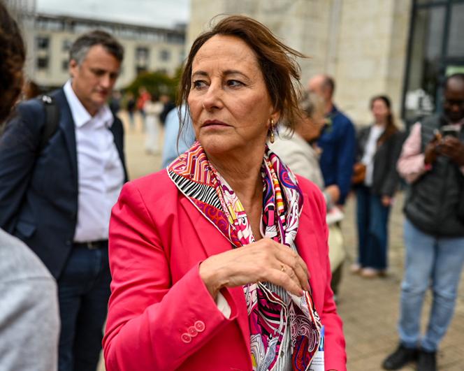 1fdc29d9-87cc-4309-bbe4-eed613d4dd04 La différenciation politique de Ségolène Royal face à Raphaël Glucksmann