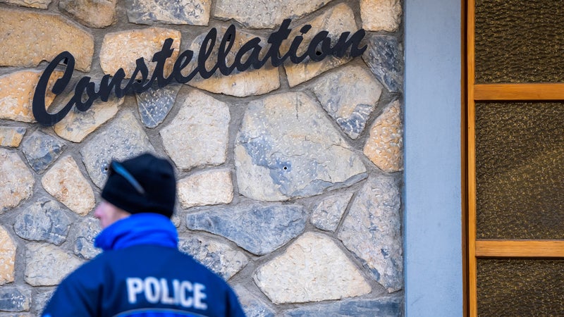 21e503af-5113-481b-b031-baa6c2737a12 Utilisation frauduleuse d’identité dans l’affaire du bar le Constellation