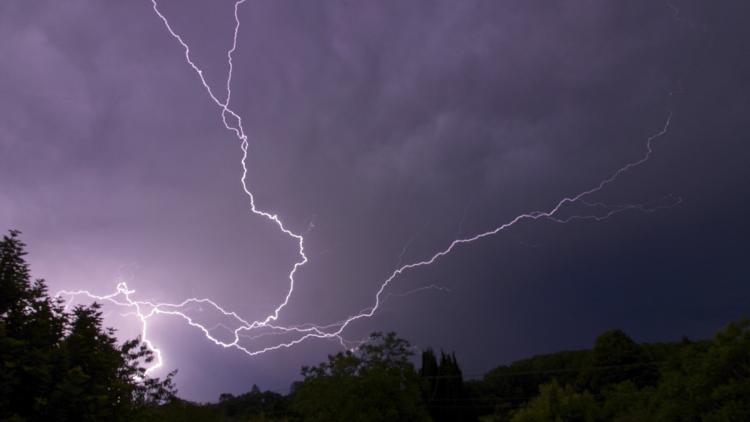 2c1a5ff2-36c3-4ea3-94c7-af3ced162fd3 Alerte aux Orages et Canicule en France pour le Premier Week-end de Septembre