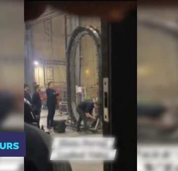 2c5d62ca-faaa-43b3-998d-69fe0bddd855 La vidéo sur Elon Musk et le portail temporel est un montage