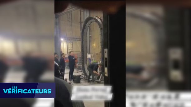 2c5d62ca-faaa-43b3-998d-69fe0bddd855 La vidéo sur Elon Musk et le portail temporel est un montage
