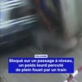 Poids lourd percuté par un train à Gdańsk : aucun blessé grave