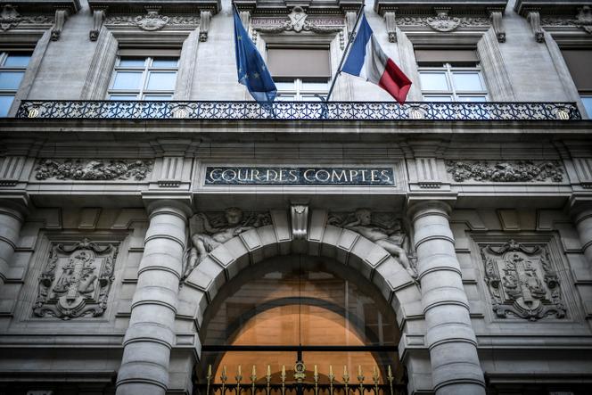 3020aece-ecc2-486b-9337-9fcb8df0ea38 La Cour des comptes suggère des réformes fiscales