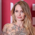 Angelina Jolie envisage un futur engagé et nomade