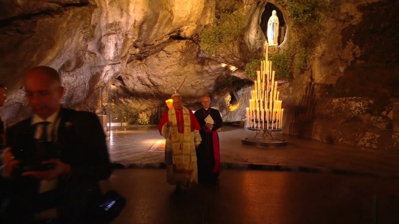 35ae15a9-945b-4f00-9c48-df9089a8aa42 Le Pape Léon XIV à Lourdes : une journée empreinte de recueillement et de rencontres