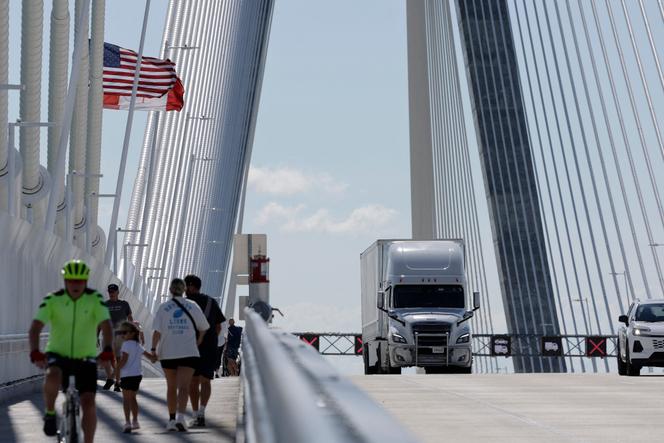 43d6bf6e-d0b5-4e0a-8d8c-a7a667e56950 Les tensions commerciales entre le Canada et les États-Unis