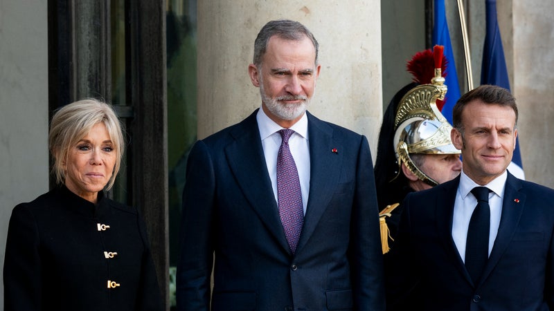 48ee54eb-e214-48e1-bcfe-b0d3c94757b6 Visite d’État en Espagne: Les Macron chez le roi Felipe VI