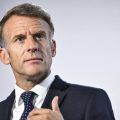 Macron appelle à l&rsquo;interdiction des réseaux sociaux pour les moins de 15 ans