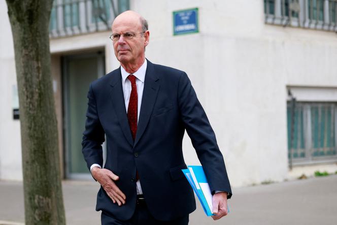 4ebea8b7-7f82-49f2-b305-ce5782a90837 Eric Lombard : Un Retour Ambitieux en Politique