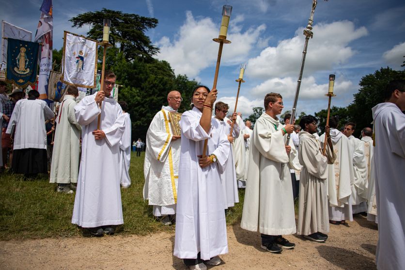 Jubilé de l'espérance 2025 Visite du pape Léon XIV en France: Clarification sur le service d’autel