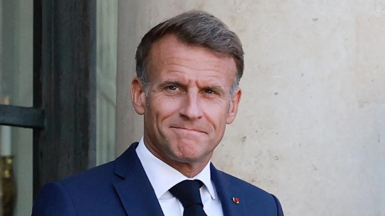 54c7df35-ab82-4b19-99f7-cad31f14e4cf Emmanuel Macron visite la base aérienne 115 à Orange