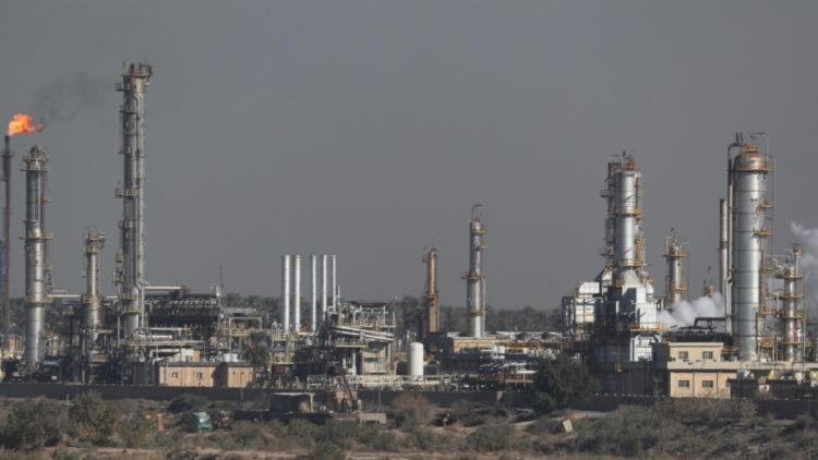 550f4ab3-0f99-4e14-bfad-5c853fee2d5e La Production Record de Pétrole Brut aux États-Unis