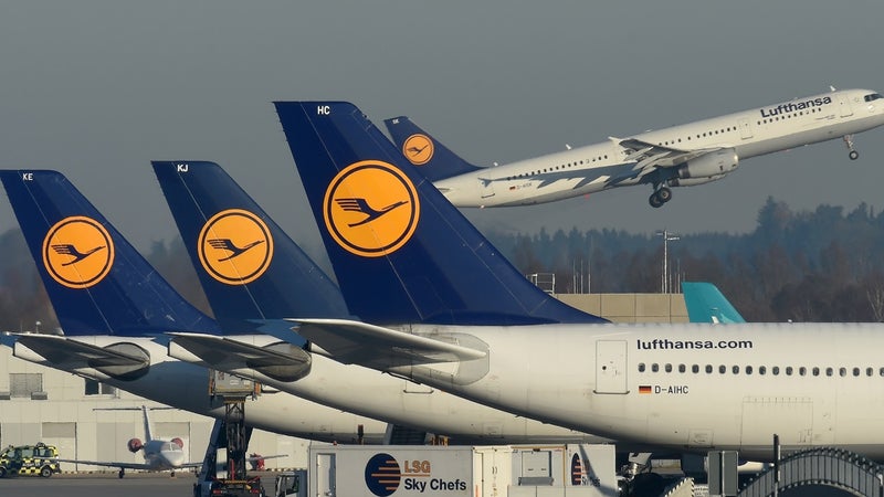 645dc848-4366-43ed-a62b-0966a5c9f96f L’incident avec une batterie externe force un vol Lufthansa à atterrir à Lyon