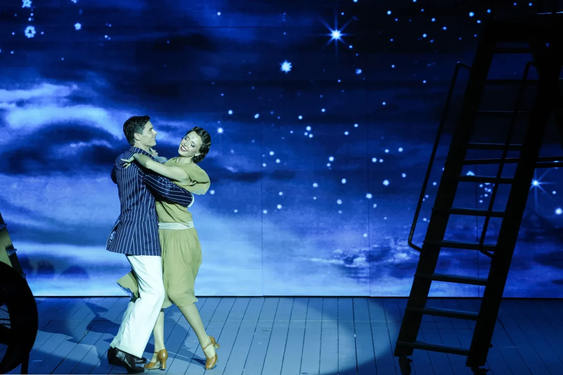 66f4c4f1-e0f8-440f-9d8d-59ae2024c65a Singin’ in the Rain : De l’Écran aux Planches du Théâtre du Lido