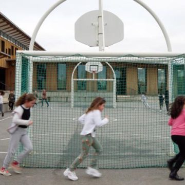 6b96db5d-13e6-460c-a8f6-1cc79554af0f Un professeur d’EPS mis en examen pour agressions sexuelles