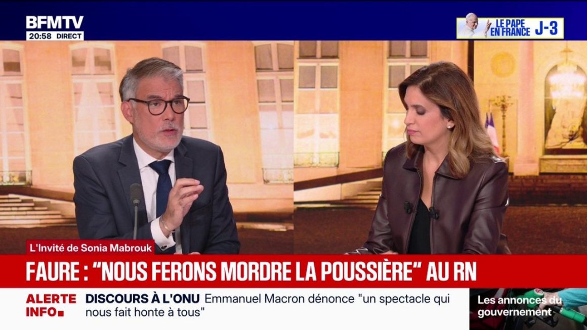 Ségolène Royal relance sa campagne avec des références à Mitterrand