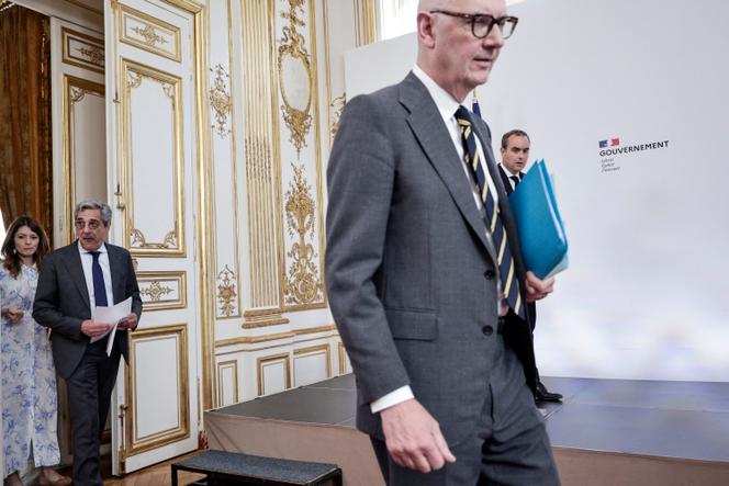 6cd74fcb-b7c5-40f1-9cdd-6f2ad33b5ebd La dette publique française atteint un niveau record