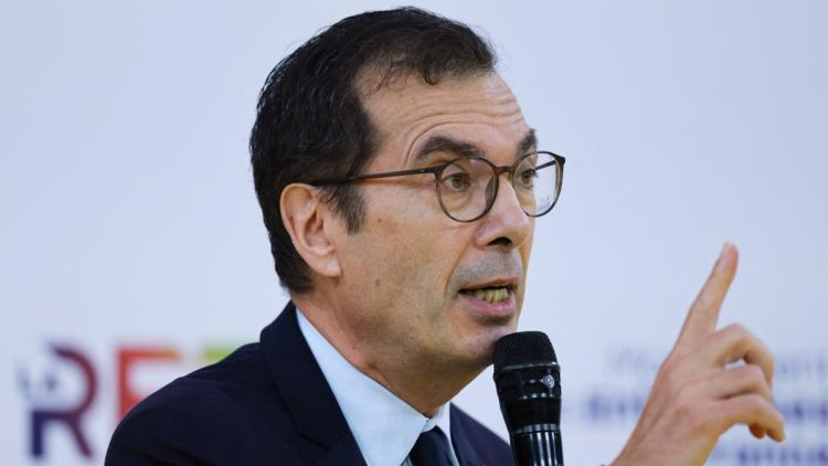 72c05e5b-59e7-4772-a5f5-07efdb4a2930 Jean-Pierre Farandou propose des changements dans les majorations de pension