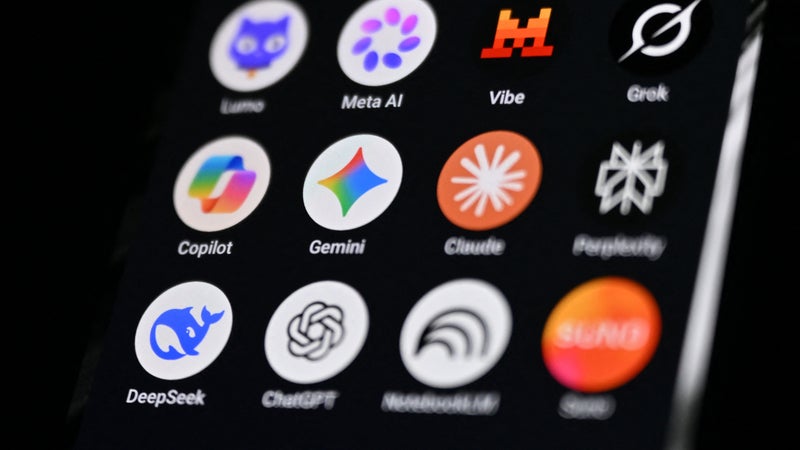 7384e710-5f23-4a03-a7bb-2bb5bcc8466b Les chatbots et les sanctions européennes : une enquête de RSF