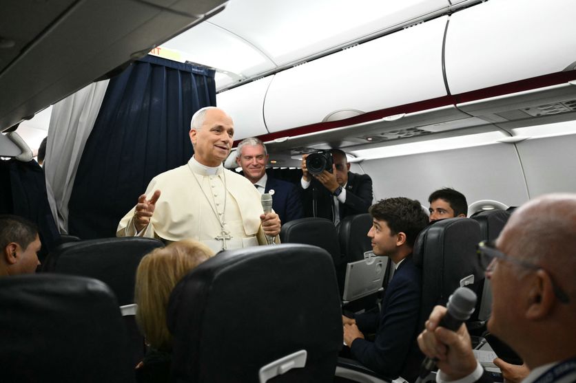 ITALY-VATICAN-DIPLOMACY-FRANCE Les Réflexions du Pape Léon XIV Lors de son Voyage en France
