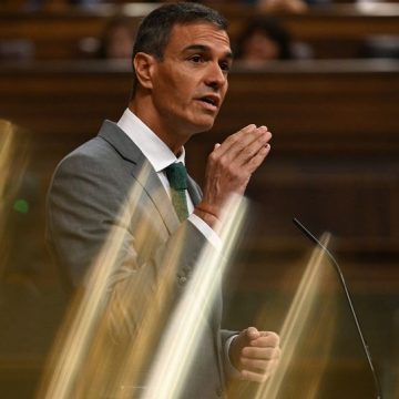 Spanish PM Sanchez addresses parliament on Ceuta migrant crisis Pedro Sanchez face à la crise migratoire de Ceuta