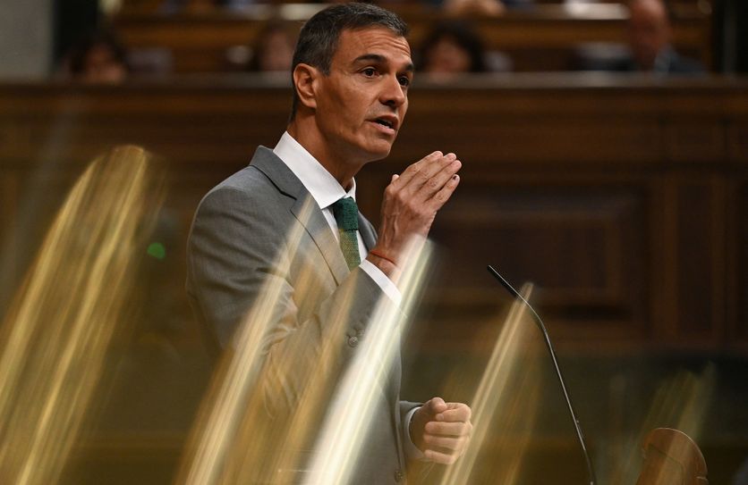 Spanish PM Sanchez addresses parliament on Ceuta migrant crisis Pedro Sanchez face à la crise migratoire de Ceuta
