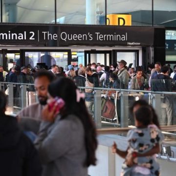 7e45e501-e769-4bbc-aa2e-5a46129c0432 Annulation de vols à cause d’une panne au Royaume-Uni