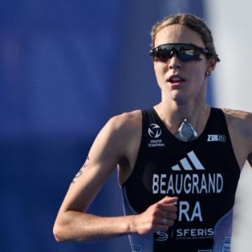 81bf2a26-1b89-4f6a-bdc2-6426ed883800 Cassandre Beaugrand : une année triomphale en triathlon et athlétisme