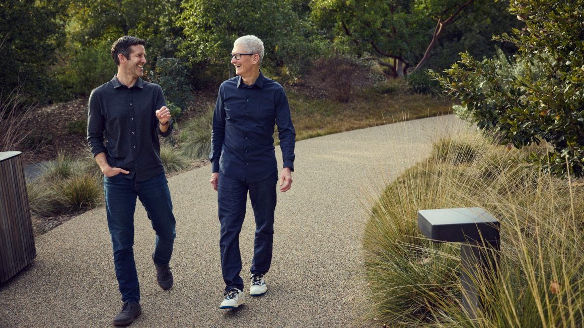82a656b1-8b41-40c5-859f-9bc9064c6351 La prise de pouvoir de John Ternus chez Apple