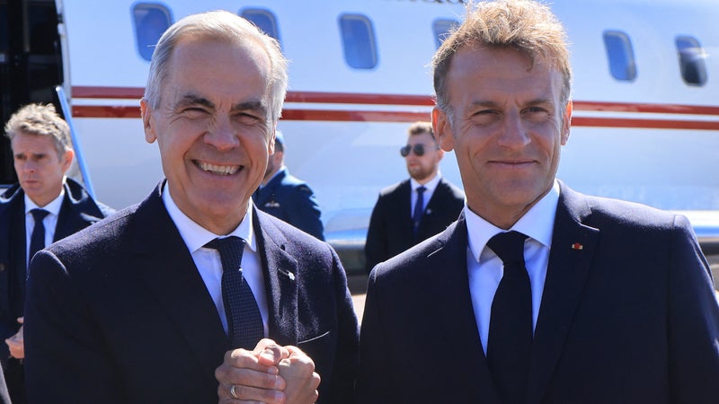 85f9ef8d-30d5-47d7-83e5-1ecd78fe3ae9 La France et le Canada envisagent un partenariat approfondi