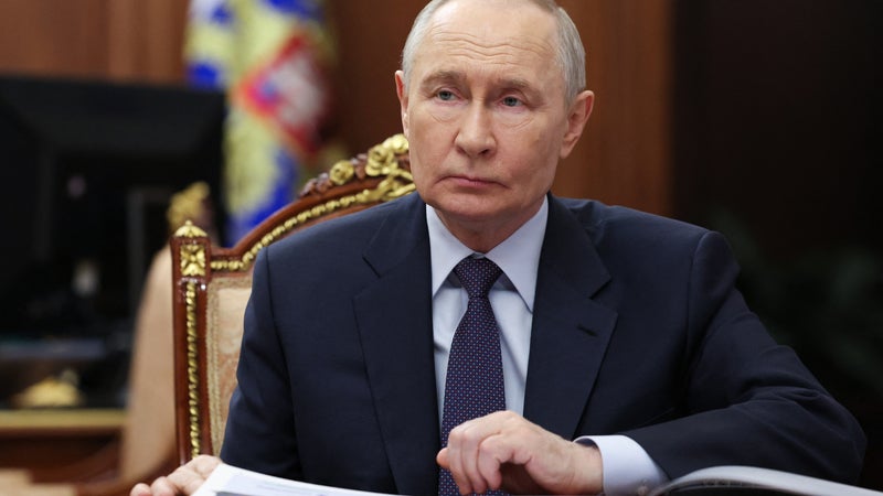 8658999c-1ef5-420d-91a5-31ac2df9f347 Impact des frappes de drones ukrainiens sur l’économie russe