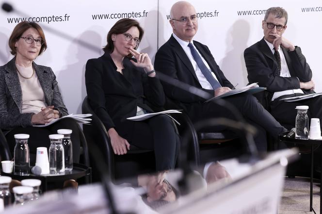 8e722e32-4285-44de-b503-9d02fcd631ef La Cour des comptes et les dépenses de la fonction publique