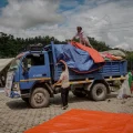 Un mois après la catastrophe : Le Népal lutte pour se relever