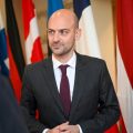 Les attaques de drones près de la Pologne visent à désunir et intimider, selon Jean-Noël Barrot