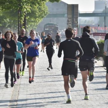 9c9d828a-0cb5-4944-888d-42c2a8475fea L’essor des clubs de course informels en milieu urbain