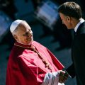 De l’Élysée à Notre-Dame, la visite papale