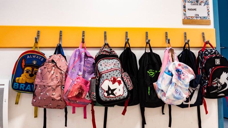 9ff6f9a1-3718-4704-a9b4-1237a06cc197 Des parents inquiets face à la rentrée scolaire post-scandale périscolaire