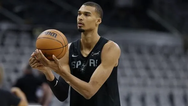 a909bc70-6f21-4786-9a83-372576e3e69d Nicolas Batum annonce sa retraite après une carrière remarquable