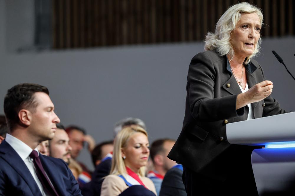 ab3c4a00-fa7c-42ba-93f2-e85aa7097ab5 Enquête électorale et intentions de vote en France