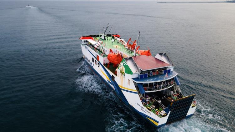 b1846f55-3bd6-4c86-b9e9-0da495dff8b4 Naufrage d’un ferry en Indonésie : un mort et 102 rescapés