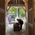 Les Confréries de Charité en Normandie : Une Tradition Séculaire