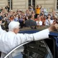 La visite papale en France : un événement très attendu