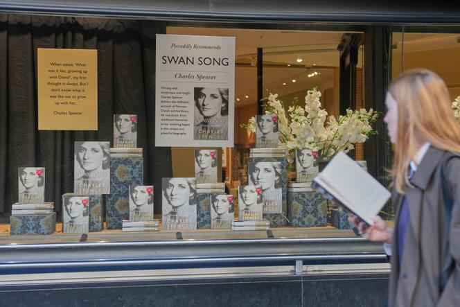 d23fdd10-5f7b-4758-a4a5-cbfb1a5af66b Les accusations du frère de la princesse Diana dans un nouveau livre