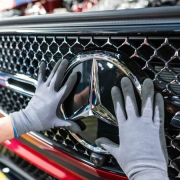 d2d8b830-4c82-4f6b-837d-e23cae620562 Des industriels allemands préconisent la semaine de 40 heures sans compensation