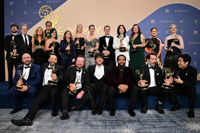 d522153f-7c77-4b8f-9249-a838cbfbd3c4 Retours sur les Emmy Awards : Triomphes et Hommages marquants