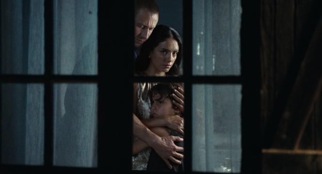 dc270367-2b08-4d89-b8e8-b9da87e1a423 Analyse du Film « Histoires de la nuit » de Léa Mysius