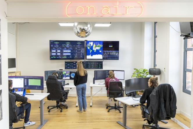 e3e92f21-8387-4db9-a376-e0a7bf4b1ecc Les Émirats arabes unis et leurs investissements dans la technologie spatiale française
